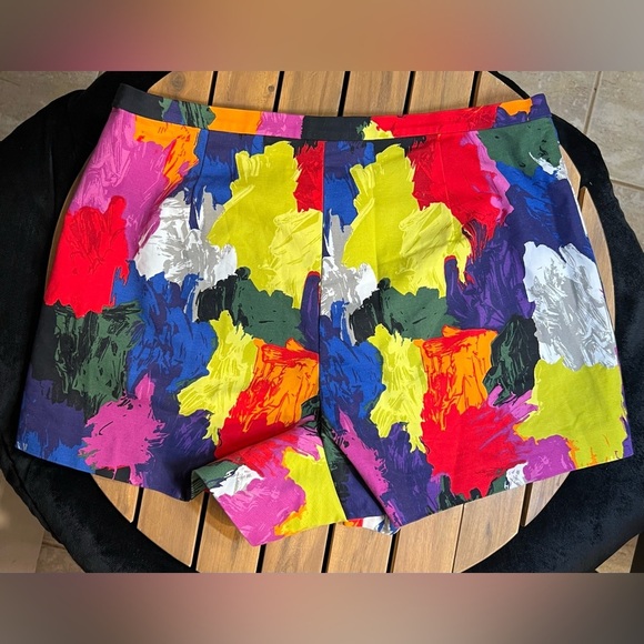 Kate Spade Saturday Shorts Multi Color
Size 8 - Picture 2 of 11
